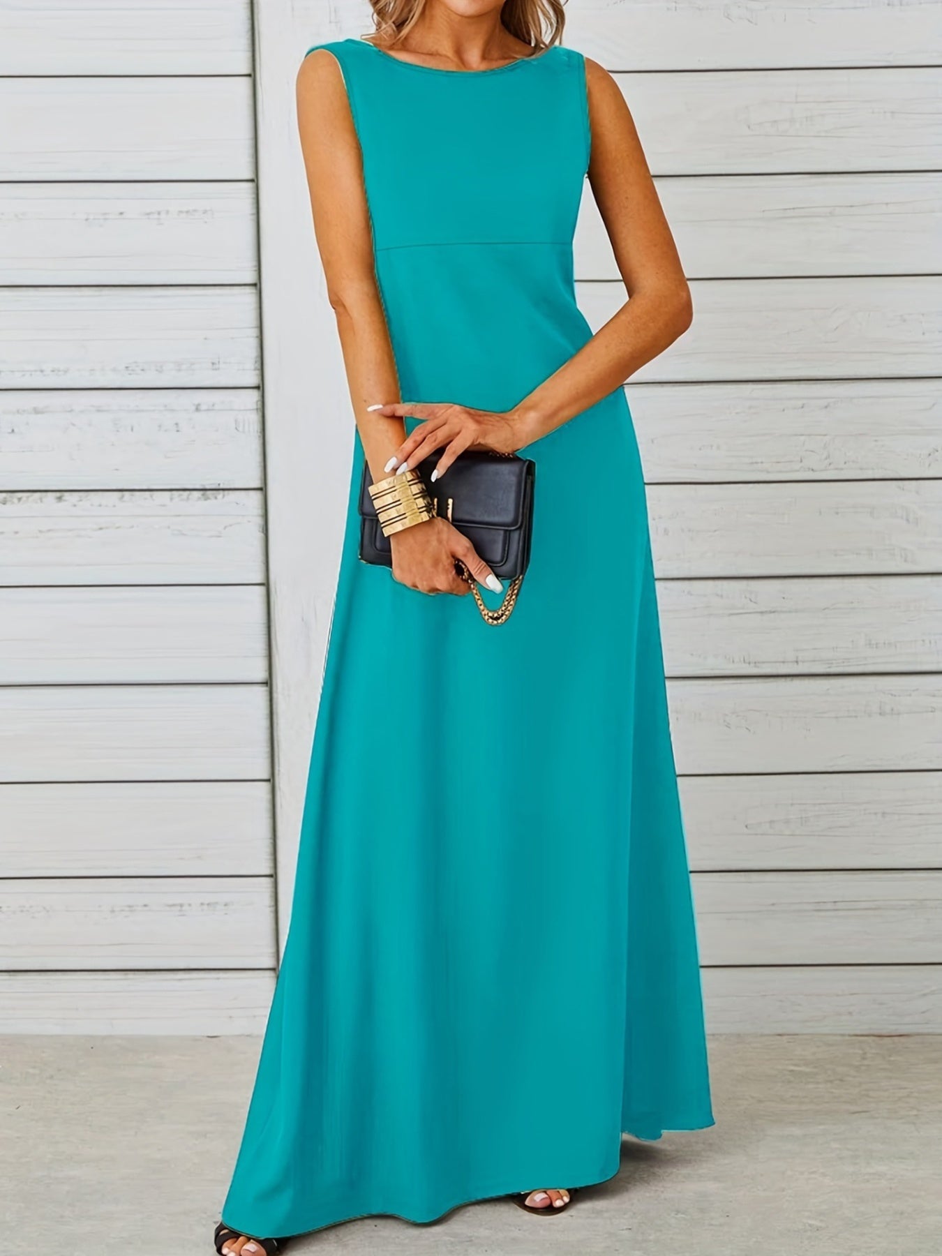 Sleeveless Flowy Maxi Dress - Image 9